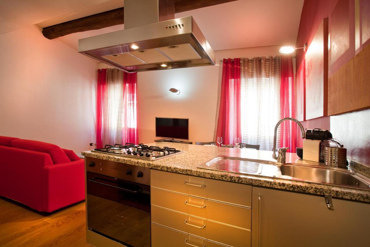 Filarmonico Suites Верона Экстерьер фото